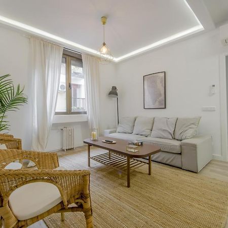 Elegante Apartamento En El Centro De Madrid Apartment Exterior photo