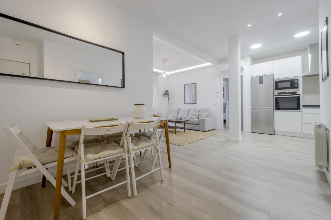 Elegante Apartamento En El Centro De Madrid Apartment Exterior photo