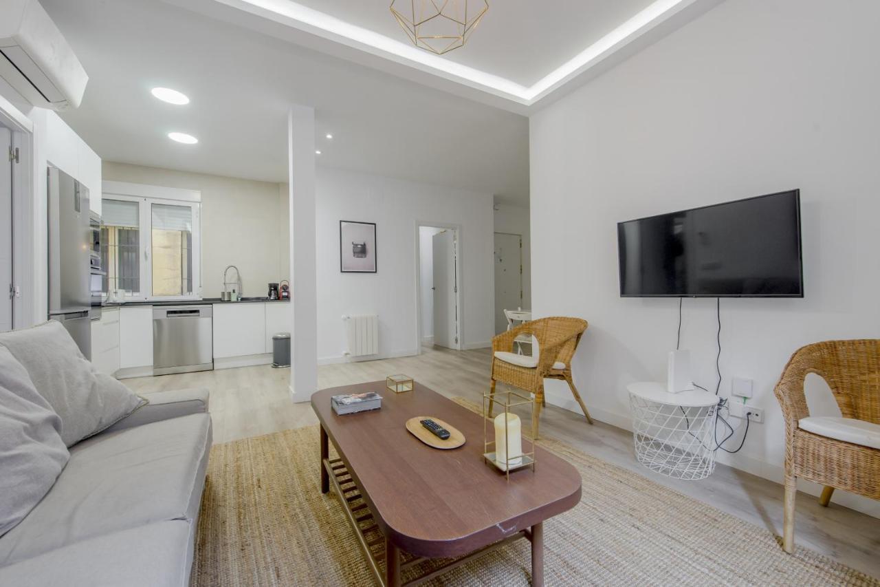 Elegante Apartamento En El Centro De Madrid Apartment Exterior photo